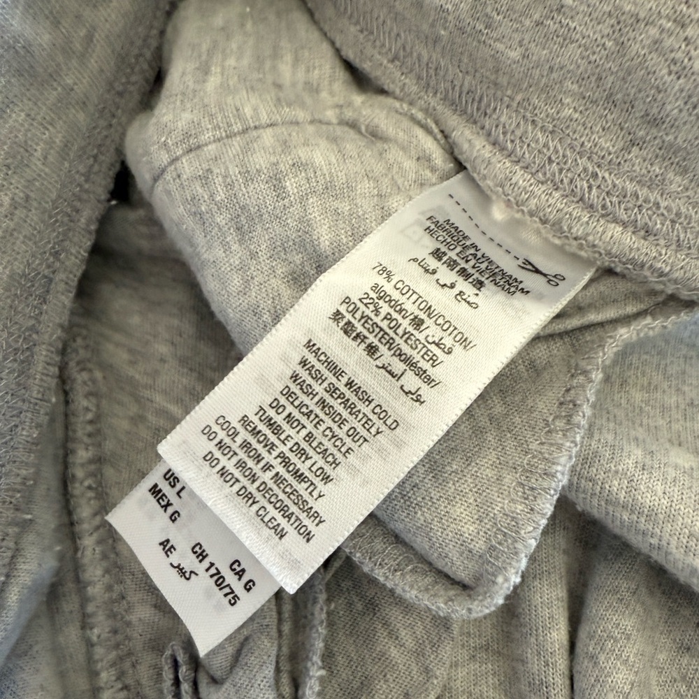 Juicy Couture Velour Tracksuit Set in light Grey - Picture 4 of 11